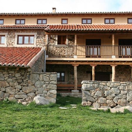 Casa Rural La Tablilla Y La Terraza Navalperal de Tormes Exterior photo