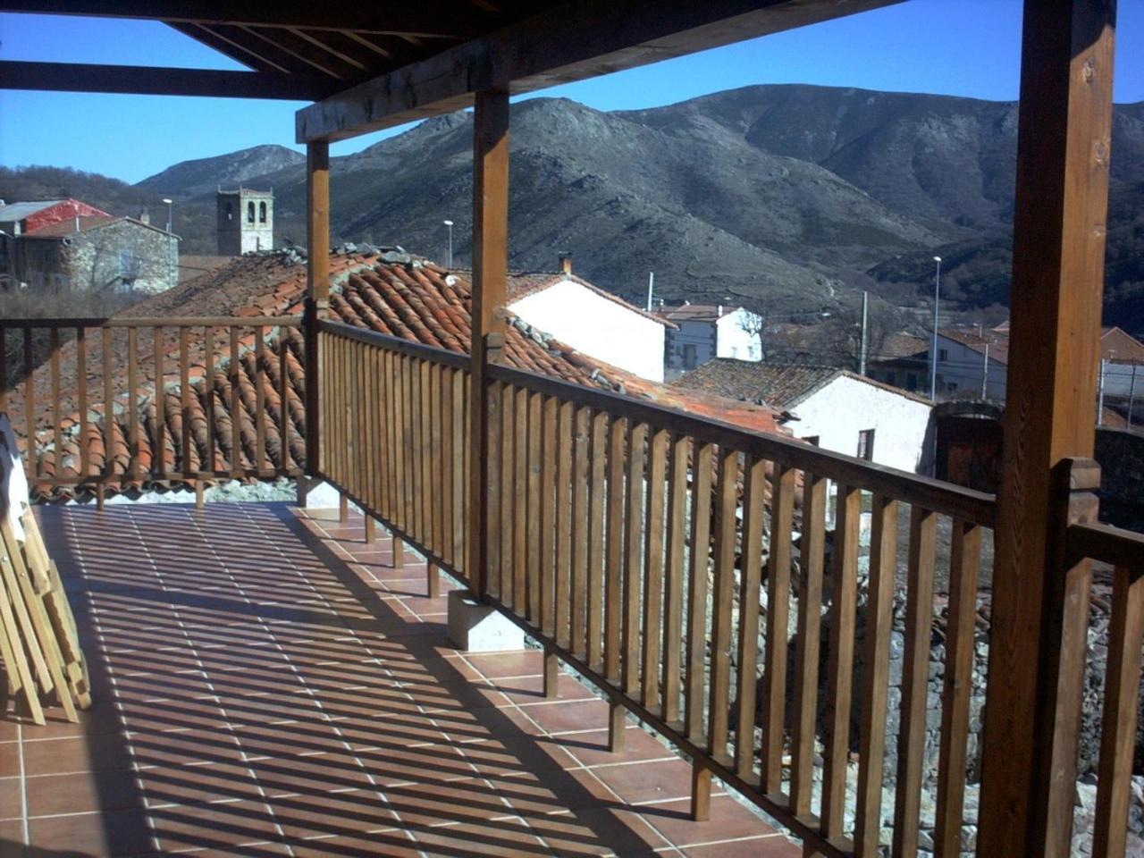 Casa Rural La Tablilla Y La Terraza Navalperal de Tormes Exterior photo
